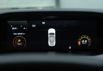 Подержанный автомобиль Changan UNI-V 2023 года (15 фото)