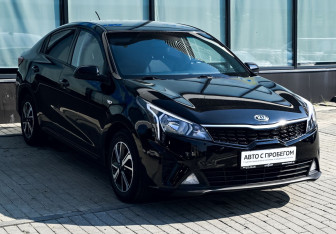 Подержанный автомобиль Kia Rio Sedan 2020 года (7 фото)