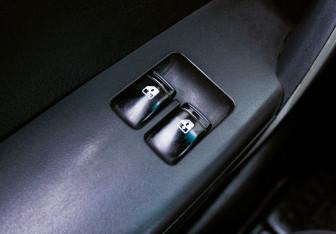Подержанный автомобиль Chevrolet Aveo Sedan 2011 года (12 фото)