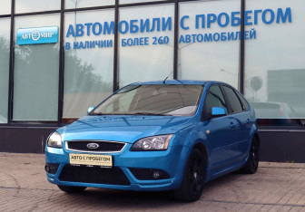 Подержанный автомобиль Ford Focus Hatchback 2005 года (1 фото)