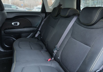 Подержанный автомобиль Kia Soul 2016 года (17 фото)