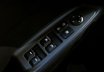 Подержанный автомобиль Kia Cerato Sedan 2013 года (12 фото)