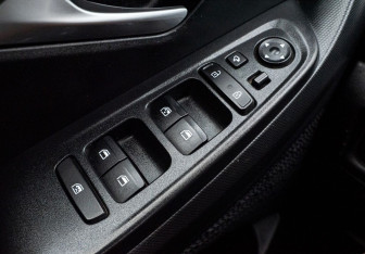 Подержанный автомобиль Hyundai Creta 2021 года (14 фото)