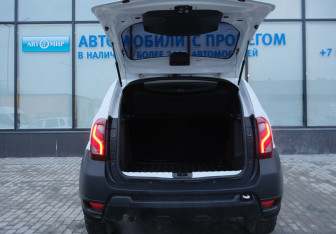 Подержанный автомобиль Renault Duster 2018 года (17 фото)