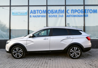 Подержанный автомобиль LADA (ВАЗ) Vesta Wagon 2021 года (2 фото)