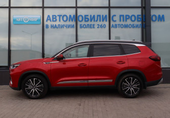 Подержанный автомобиль Chery Tiggo 8 Pro 2023 года (2 фото)