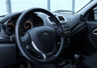 Подержанный автомобиль LADA (ВАЗ) Granta Sedan 2023 года (9 фото)