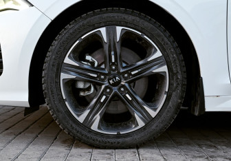 Подержанный автомобиль Kia K5 2020 года (23 фото)