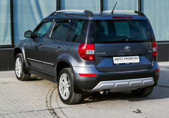 Подержанный автомобиль Skoda Yeti 2016 года (3 фото)