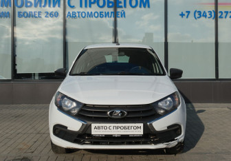 Подержанный автомобиль LADA (ВАЗ) Granta Hatchback 2020 года (8 фото)
