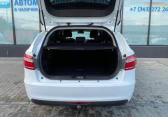Подержанный автомобиль LADA (ВАЗ) Vesta Wagon 2020 года (16 фото)