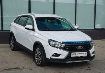 Подержанный автомобиль LADA (ВАЗ) Vesta Wagon 2018 года (7 фото)