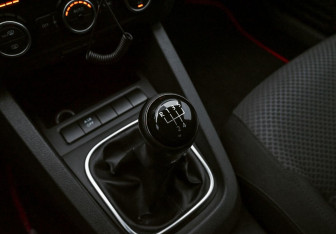 Подержанный автомобиль Volkswagen Jetta Sedan 2013 года (14 фото)