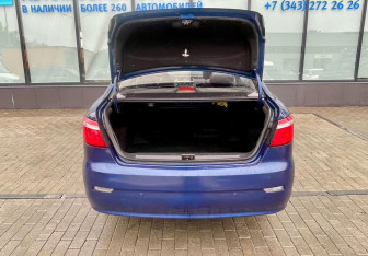 Подержанный автомобиль Lifan Solano 2016 года (17 фото)