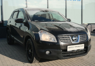 Подержанный автомобиль Nissan Qashqai 2008 года (7 фото)