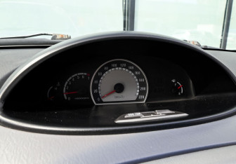 Подержанный автомобиль Hyundai Matrix 2004 года (11 фото)