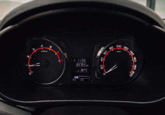 Подержанный автомобиль LADA (ВАЗ) Granta Liftback 2020 года (16 фото)