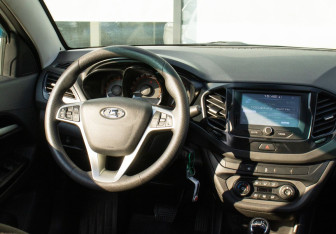 Подержанный автомобиль LADA (ВАЗ) Vesta Sedan 2018 года (19 фото)