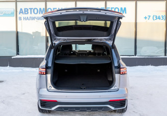 Новый Geely Monjaro 2025 (21 фото)