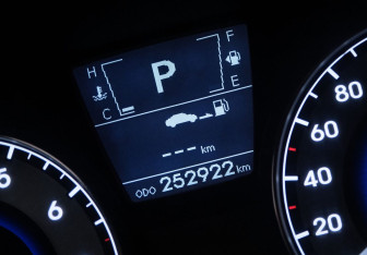 Подержанный автомобиль Hyundai Solaris Sedan 2011 года (17 фото)