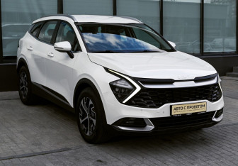 Подержанный автомобиль Kia Sportage 2022 года (7 фото)