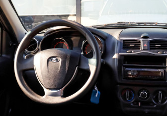 Подержанный автомобиль LADA (ВАЗ) Granta Sedan 2019 года (19 фото)