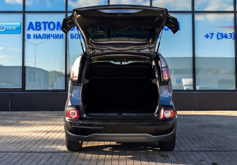 Подержанный автомобиль Citroen C3 Picasso 2010 года (17 фото)