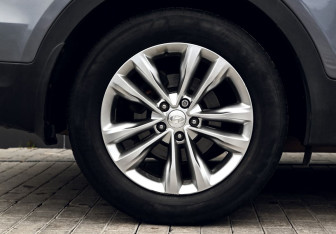 Подержанный автомобиль Hyundai Santa Fe 2016 года (22 фото)