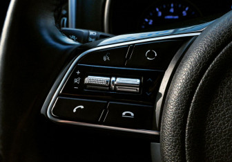 Подержанный автомобиль Kia Sportage 2021 года (14 фото)