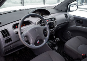 Подержанный автомобиль Hyundai Matrix 2007 года (11 фото)