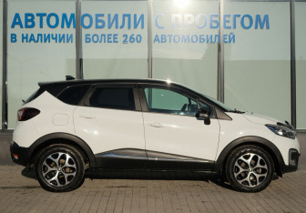 Подержанный автомобиль Renault Kaptur 2021 года (6 фото)