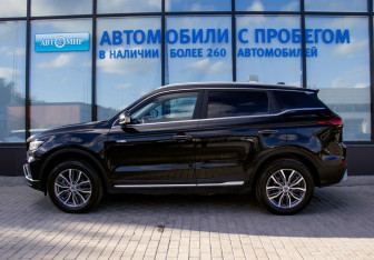 Подержанный автомобиль Geely Atlas Pro 2021 года (2 фото)