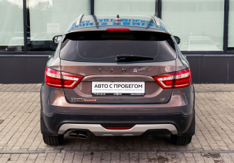 Подержанный автомобиль LADA (ВАЗ) Vesta Wagon 2019 года (4 фото)