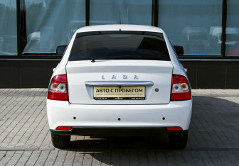 Подержанный автомобиль LADA (ВАЗ) Priora Hatchback 2014 года (4 фото)