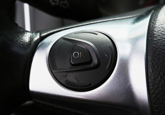 Подержанный автомобиль Ford Focus Sedan 2011 года (15 фото)
