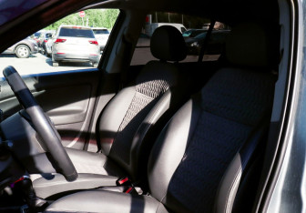 Подержанный автомобиль Opel Corsa 2011 года (16 фото)
