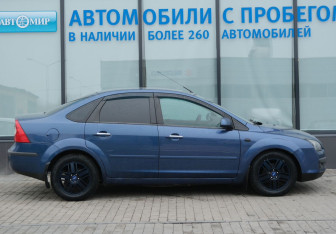 Подержанный автомобиль Ford Focus Sedan 2007 года (6 фото)
