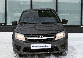 Подержанный автомобиль LADA (ВАЗ) Granta Sedan 2018 года (8 фото)