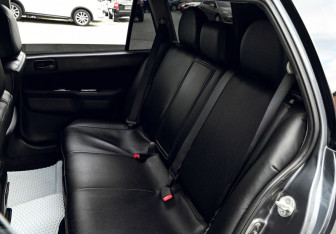 Подержанный автомобиль Mitsubishi Lancer Wagon 2008 года (16 фото)
