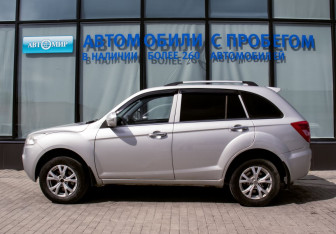 Подержанный автомобиль Lifan X60 2016 года (2 фото)