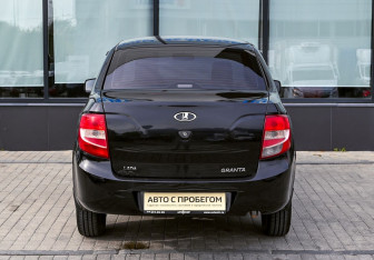 Подержанный автомобиль LADA (ВАЗ) Granta Sedan 2012 года (4 фото)