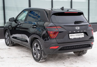 Подержанный автомобиль Hyundai Creta 2021 года (3 фото)