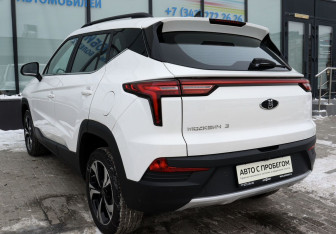 Новый Москвич 3 2023 (3 фото)