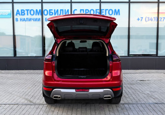 Подержанный автомобиль Geely Atlas 2021 года (19 фото)