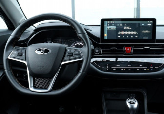 Новый Москвич 3 2024 (10 фото)