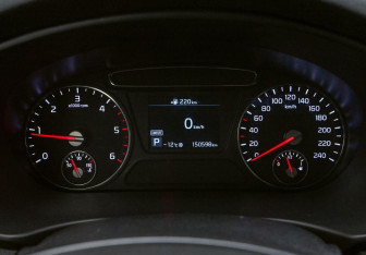 Подержанный автомобиль Kia Sorento 2018 года (18 фото)