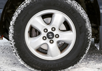 Подержанный автомобиль Hyundai Santa Fe 2012 года (20 фото)