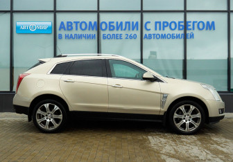 Подержанный автомобиль Cadillac SRX 2012 года (6 фото)
