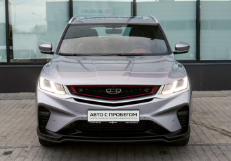Подержанный автомобиль Geely Coolray 2023 года (8 фото)