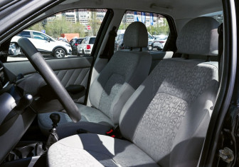 Подержанный автомобиль Fiat Albea 2011 года (13 фото)